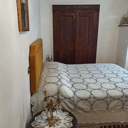 Francesca 3* Serrone